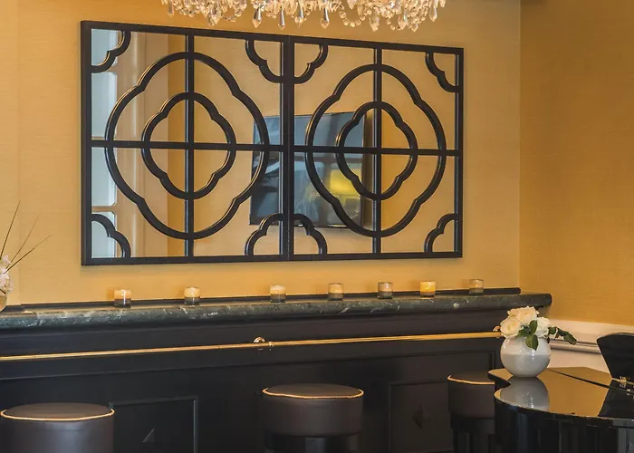 Starhotels Michelangelo Hotel 4*