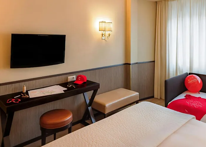 Starhotels Michelangelo Hotel