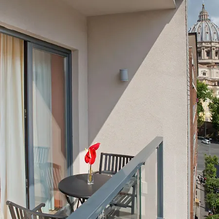 Hotel Starhotels Michelangelo 4*