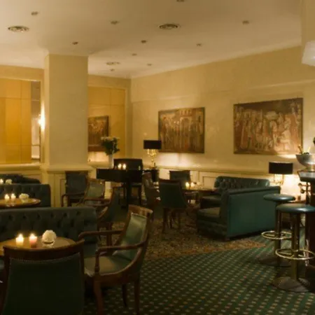 Hotel Starhotels Michelangelo 4*
