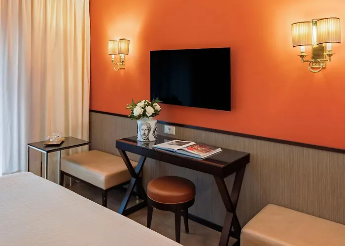 Starhotels Michelangelo Hotel 4*
