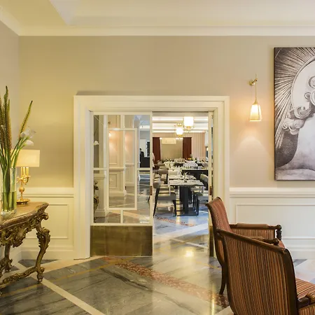 Starhotels Michelangelo Hotel 4*