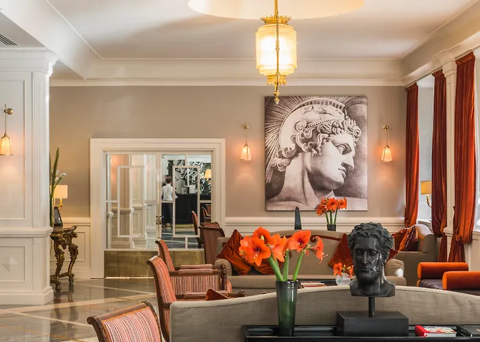 スターホテルズ ミケランジェロ 4*