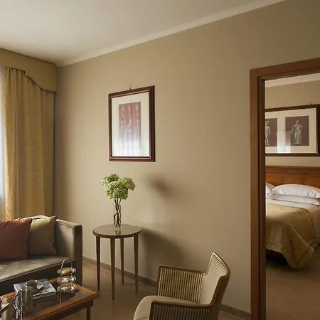 מלון Starhotels Michelangelo 4*
